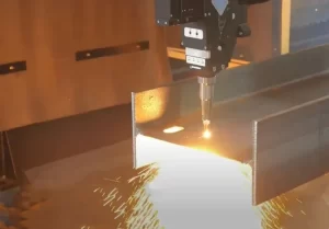 Зачем использовать промышленный 3D-лазерный станок для резки стальных конструкций при лазерной резке строительных материалов?